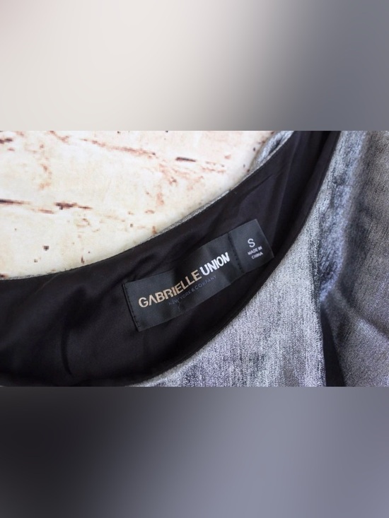 New York & Company Gabrielle Union Collection Elegant Silver Jumpsuit - Picture 5 of 12